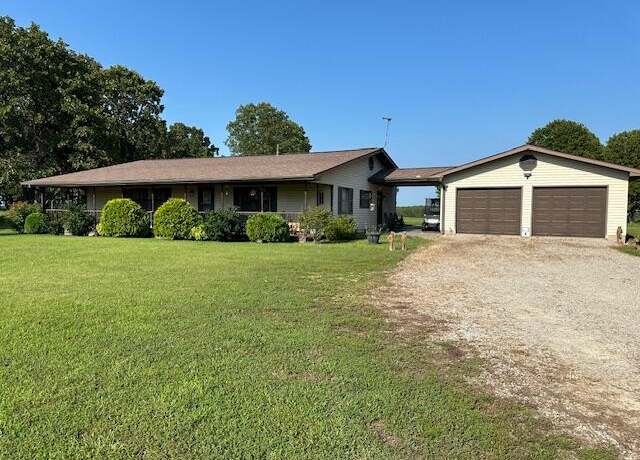 Property at 12984 County Road 8390, West Plains, MO 65775, 3 beds, 2 baths