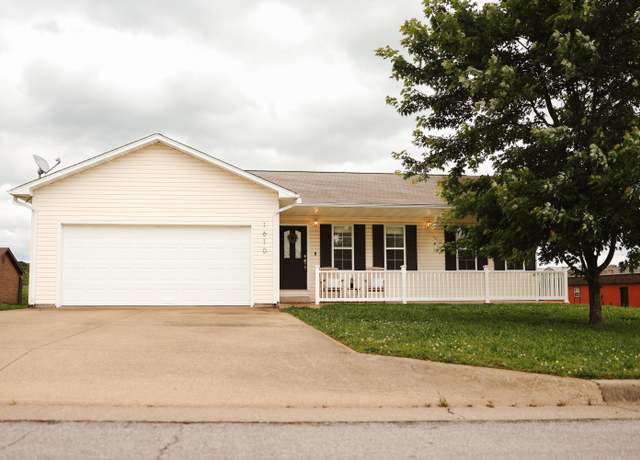 Property at 1610 Jon St, West Plains, MO 65775, 3 beds, 2 baths