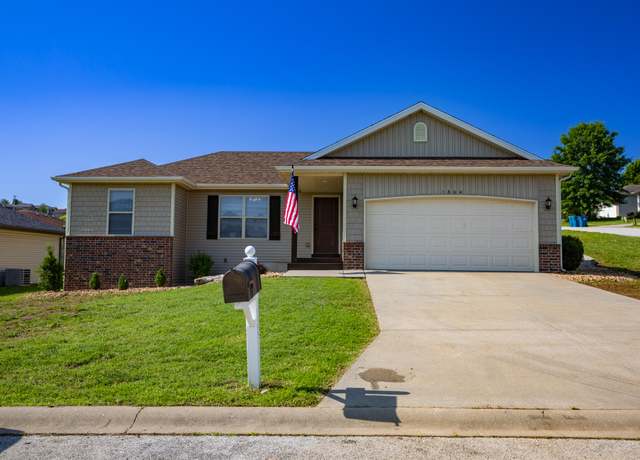 Property at 1304 Nettle Ct, Ozark, MO 65721, 3 beds, 2 baths