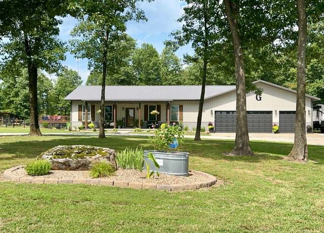 Property at 16890 Lawrence 1182, Aurora, MO 65605, 3 beds, 2.5 baths