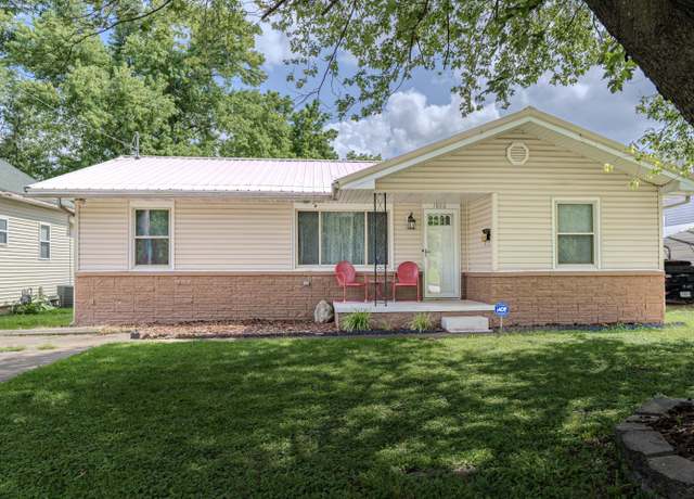 Property at 1806 W Atlantic St, Springfield, MO 65803, 3 beds, 2 baths