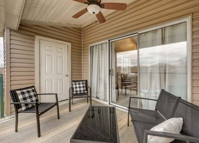 Property at 505 Valley View Rd #302, Branson, MO 65616, 2 beds, 2 baths