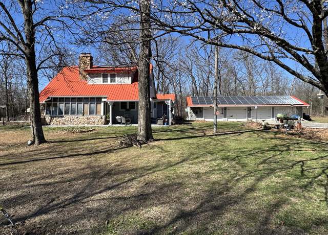 Property at 942 N Dade 131, Arcola, MO 65603, 4 beds, 2 baths