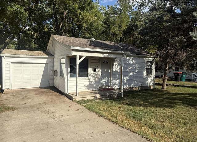 Property at 1414 N Sherman Ave, Springfield, MO 65802, 2 beds, 1 bath
