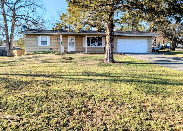 Property at 18 Sycamore Dr, Kimberling, MO 65686, 2 beds, 2 baths