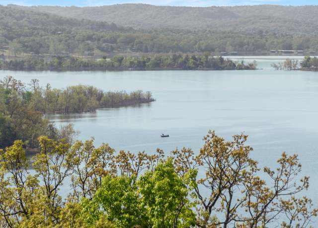 Property at 67 Port Dr #7, Kimberling, MO 65686, 2 beds, 2 baths