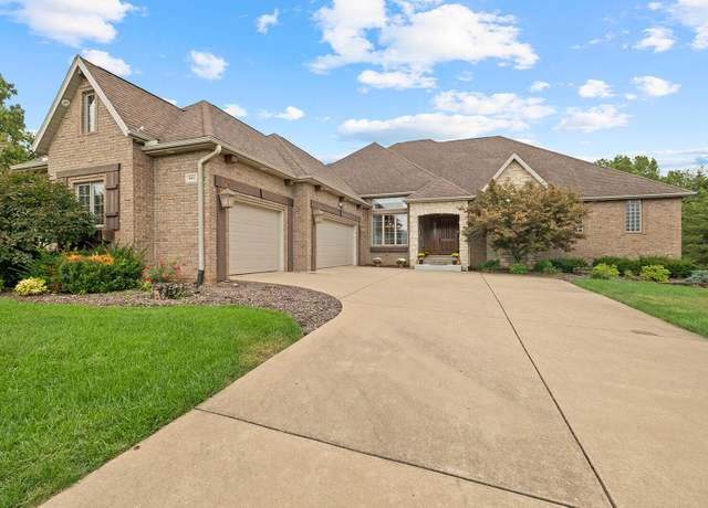 Property at 846 White Diamond Ct, Springfield, MO 65809, 5 beds, 3.5 baths