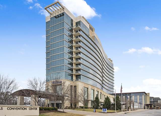 Property at 200 S Sycamore St #1121, Branson, MO 65616, 1 bed, 1 bath