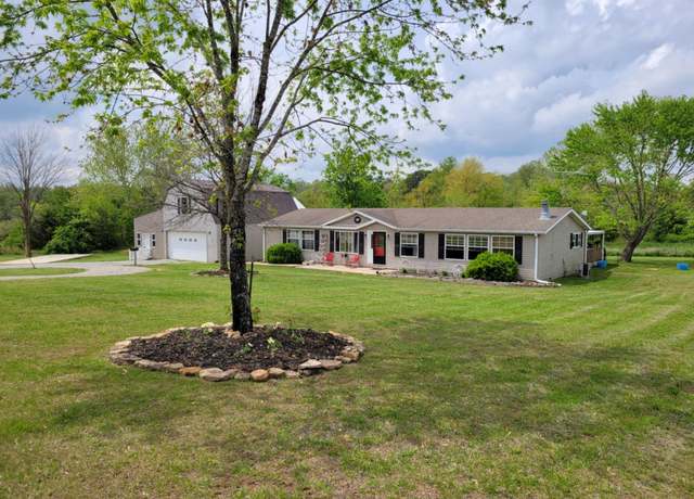 Property at 8741 County Road 7110, West Plains, MO 65775, 3 beds, 2 baths