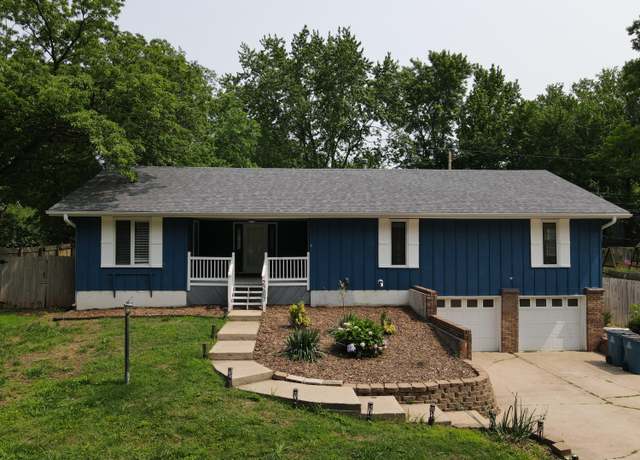 Property at 2207 E Cardinal St, Springfield, MO 65804, 4 beds, 3 baths