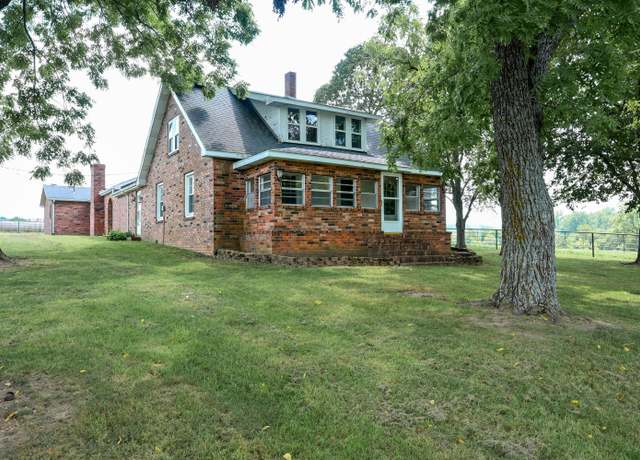Property at 11176 N Farm Road 167, Pleasant Hope, MO 65725, 3 beds, 1 bath