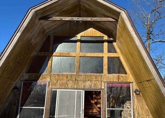 Property at 1710 Ozark St, Cabool, MO 65689, 2 beds, 1 bath