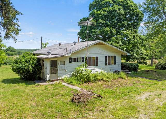 Property at 5823 County Road 30, Sarcoxie, MO 64862, 3 beds, 1 bath