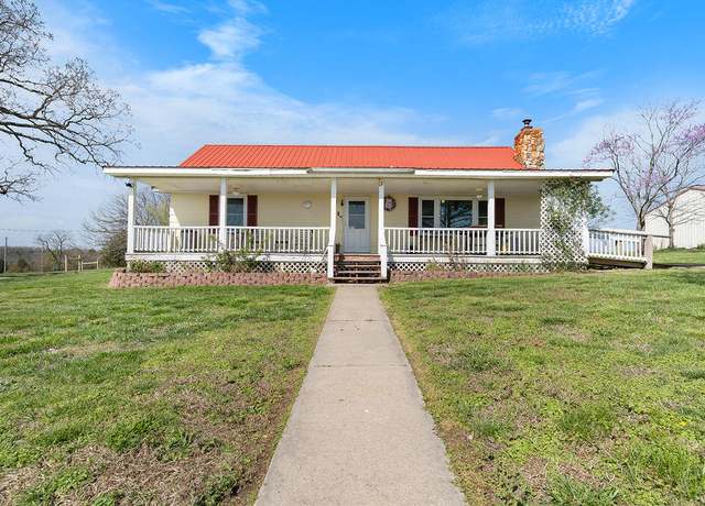 Property at 300 Oak Brooks Est, Walnut Shade, MO 65771, 4 beds, 1 bath