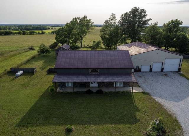 Property at 247 S Jefferson St, Walnut Grove, MO 65770, 6 beds, 3 baths