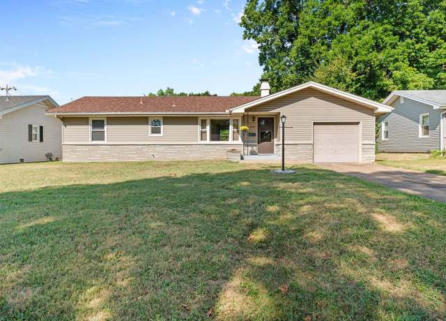 Property at 2353 S Maryland Ave, Springfield, MO 65807, 3 beds, 1.5 baths