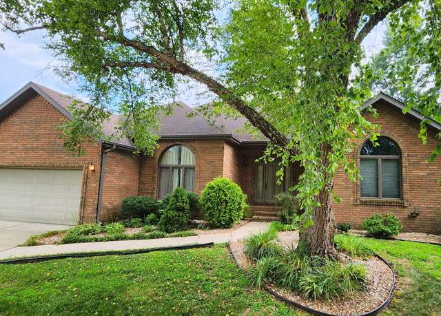 Property at 4058 E Latoka St, Springfield, MO 65809, 3 beds, 2 baths