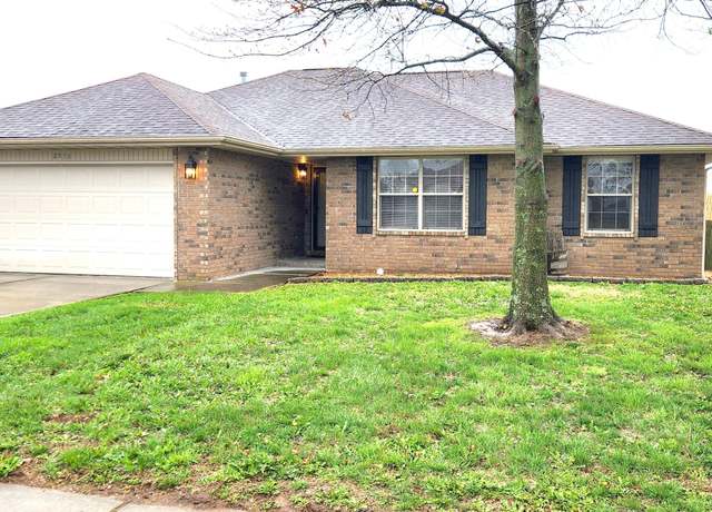 Property at 2976 Morris St, Republic, MO 65738, 3 beds, 2 baths