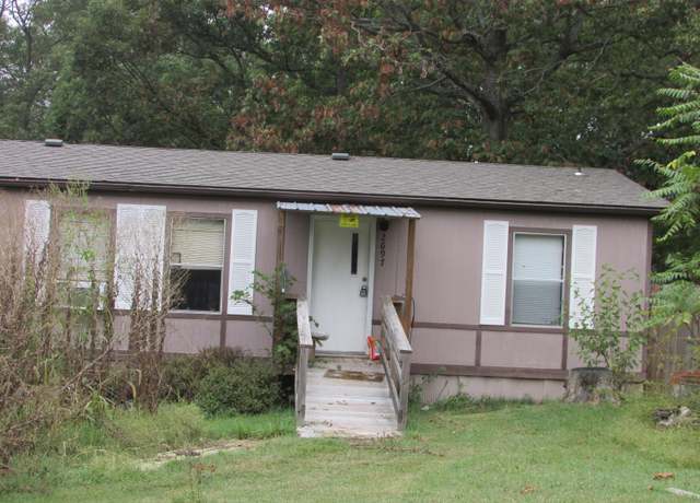 Property at 2697 Private Road 1231, Crane, MO 65633, 3 beds, 2 baths