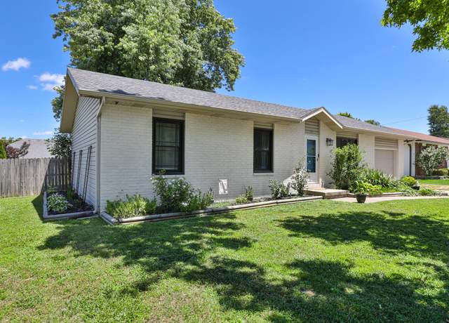 Property at 605 E Dyann Dr, Nixa, MO 65714, 3 beds, 1 bath