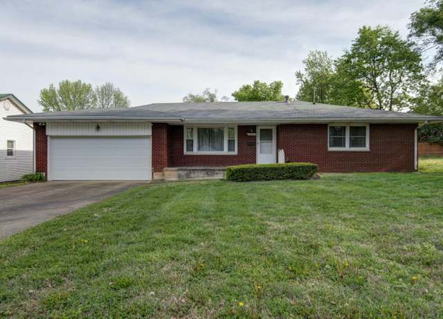 Property at 521 W Portland St, Springfield, MO 65807, 2 beds, 1.5 baths