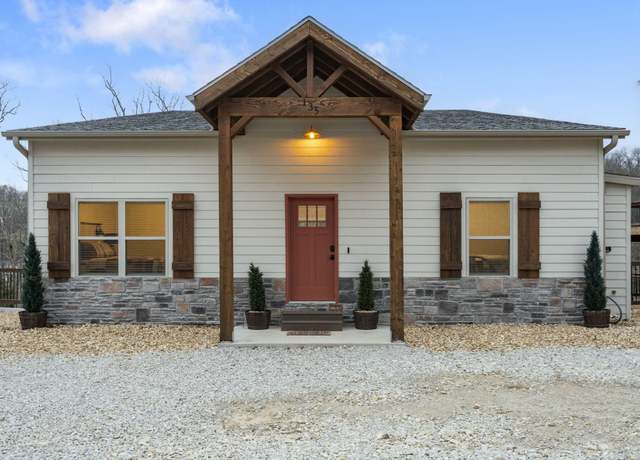 Property at 135 Snapper St #3, Branson, MO 65616, 5 beds, 5.5 baths