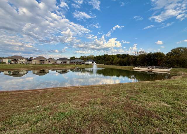 Property at 992 S Stonewall Rd, Republic, MO 65738