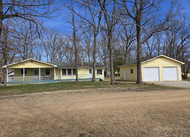 Property at 25193 Cedar Crest Dr, Hermitage, MO 65668, 3 beds, 2 baths