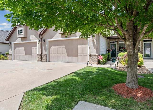 Property at 108 Residence Ln, Branson, MO 65616, 3 beds, 2.5 baths