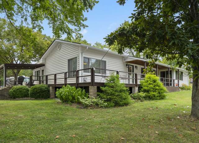 Property at 10 Stagecoach Ln, Cape Fair, MO 65624, 3 beds, 2 baths