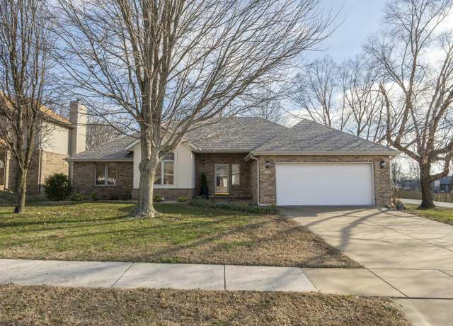 Property at 5788 S Nettleton Ave, Springfield, MO 65810, 3 beds, 2 baths