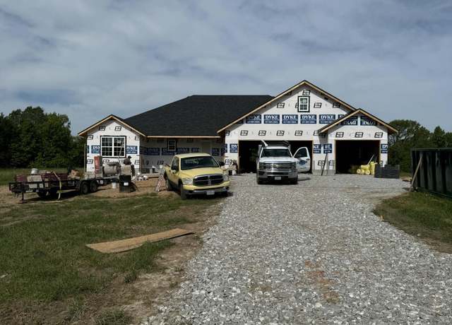 Property at 195 Blazing Star Ln, Nixa, MO 65714, 4 beds, 2.5 baths