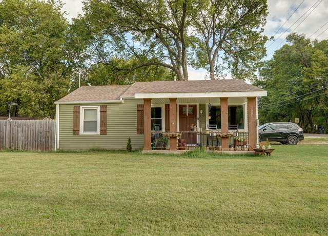 Property at 3001 W Mount Vernon St, Springfield, MO 65802, 2 beds, 1 bath