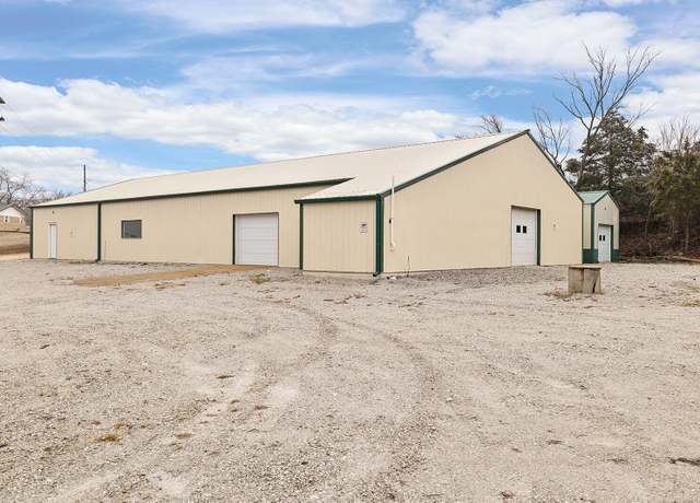 Property at 2184 Highway B, Mansfield, MO 65704, 1 bath