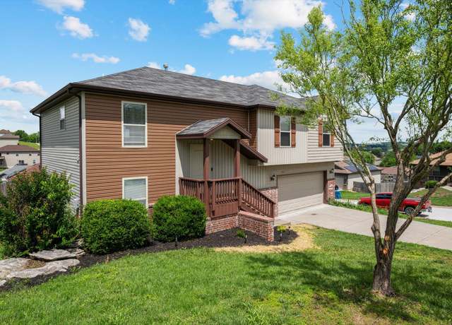 Property at 1311 Nitro Dr, Ozark, MO 65721, 4 beds, 3 baths