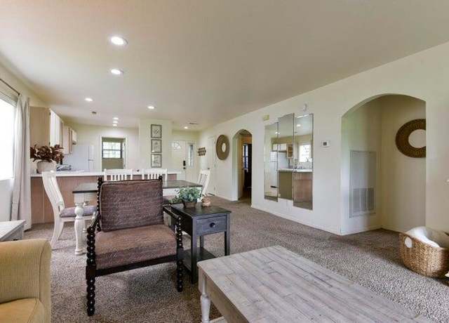 Property at 2700 Green Mountain Dr Unit 2-9, Branson, MO 65616, 2 beds, 2 baths