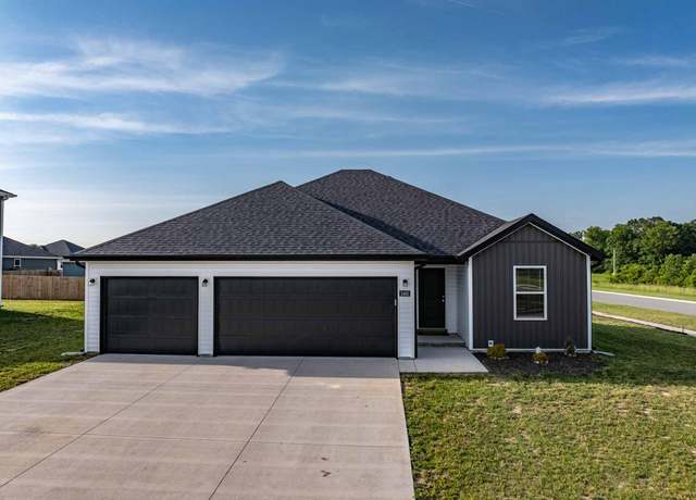 Property at 2485 E Spaniel St, Republic, MO 65738, 3 beds, 2 baths