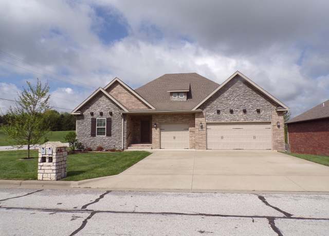 Property at 901 N 23rd Ave, Ozark, MO 65721, 4 beds, 3 baths