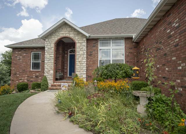 Property at 1731 E Blockade Ct, Republic, MO 65738, 5 beds, 3 baths