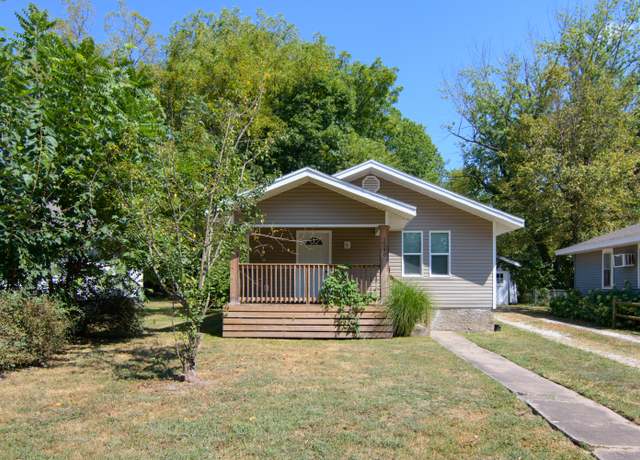 Property at 1140 S Crutcher Ave, Springfield, MO 65804, 2 beds, 1 bath