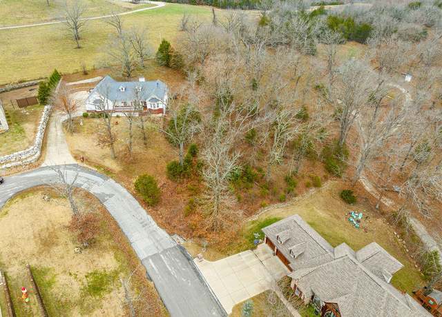 Property at 150 White Oak Cir, Walnut Shade, MO 65771