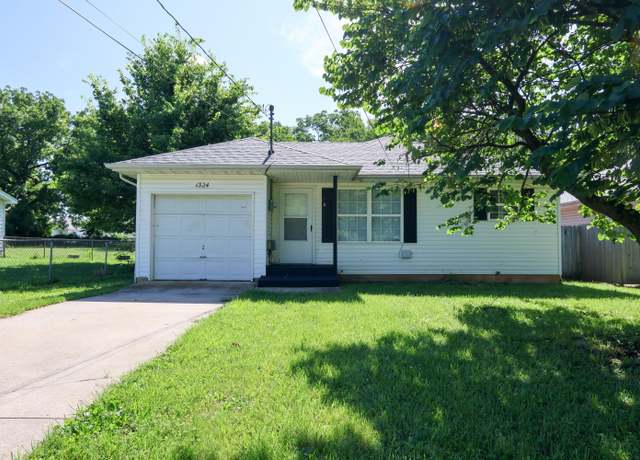 Property at 1324 N Forest Ave, Springfield, MO 65802, 3 beds, 1 bath