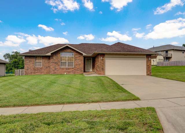 Property at 3364 S Barrington Ave, Springfield, MO 65807, 3 beds, 2 baths