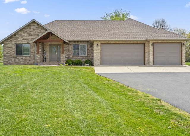 Property at 1758 W Big Meadows Ln, Nixa, MO 65714, 3 beds, 2 baths