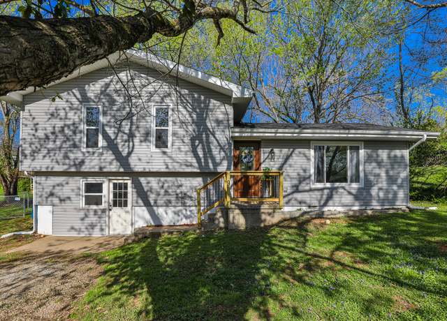 Property at 9 Hillside Dr, Nixa, MO 65714, 4 beds, 1 bath