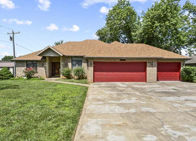 Property at 501 N Persimmon Dr, Nixa, MO 65714, 3 beds, 2 baths