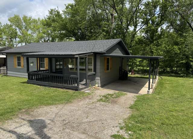 Property at 600 Shelton Ave, Ava, MO 65608, 3 beds, 1 bath