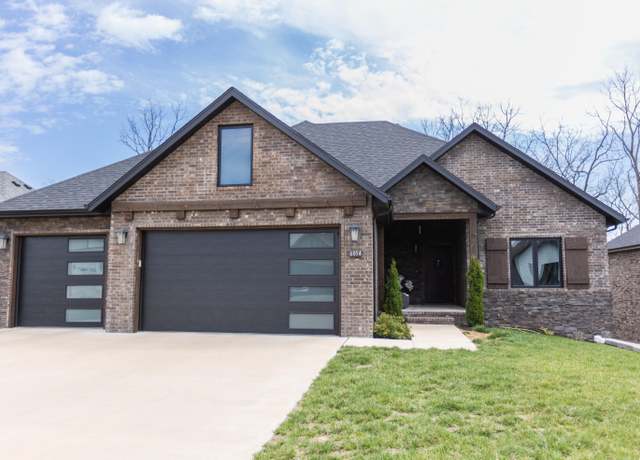Property at 6054 S Maryland Ave, Springfield, MO 65810, 6 beds, 3 baths