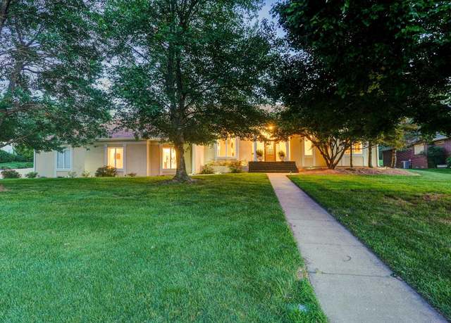 Property at 3760 E Pond Apple Dr, Springfield, MO 65809, 4 beds, 4.5 baths