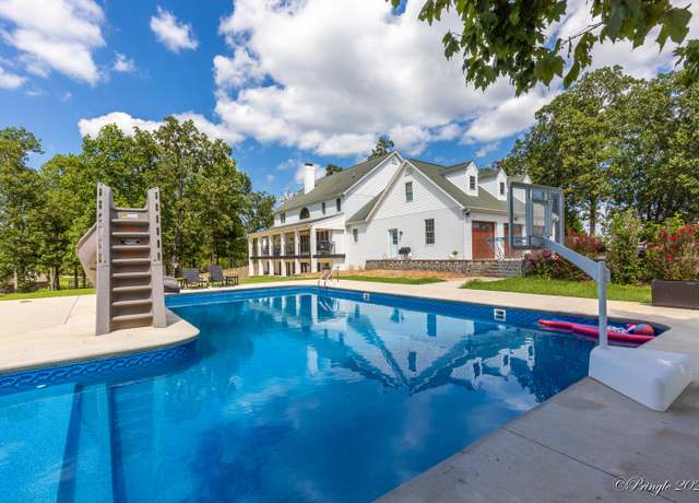 Property at 10567 County Road 8130, West Plains, MO 65775, 8 beds, 6.5 baths